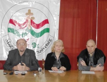 MPSZ: Támogatják a temerini fiúk ügyében kezdeményezett aláírásgyűjtést - A cikkhez tartozó kép