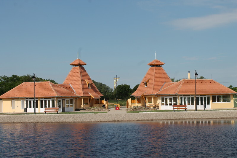 A pacséri termálvizes gyógytó