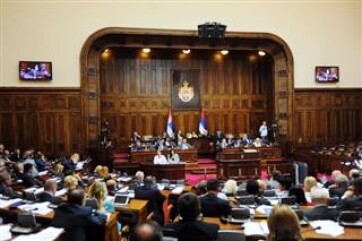 Pásztor Bálint: Ki fogja megtéríteni a migránsok által okozott károkat? - A cikkhez tartozó kép
