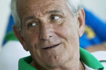 ÚSZÁS: Nyílt levél Kiss László mellett - A cikkhez tartozó kép