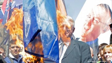 DW: Šešelj felmentése Vučić malmára hajtja a vizet - A cikkhez tartozó kép