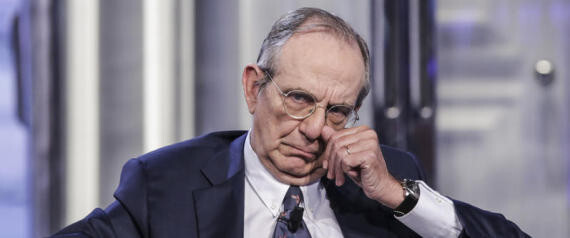 Padoan hangsúlyozta, hogy ha az EU nemet mond az olasz költségvetési csomag elfogadására, az unió "a végét kockáztatja" Padoan hangsúlyozta, hogy ha az EU nemet mond az olasz költségvetési csomag elfogadására, az unió "a végét kockáztatja"