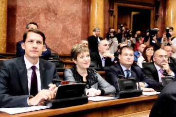 Szerbiai parlament: Módosítják a kisebbségi nemzeti tanácsokról szóló törvényt - A cikkhez tartozó kép