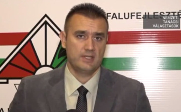 A VMDK megvádolta a VMSZ-t, hogy ellehetetleníti az aláírásgyűjtést a nemzeti tanácsi választásra - A cikkhez tartozó kép