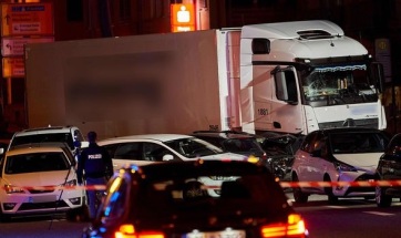 Terrorcselekménynek minősítették a németországi Limburgban történt teherautós ütközést - A cikkhez tartozó kép