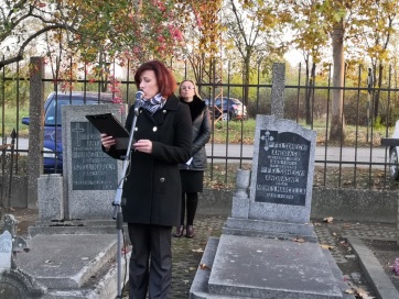 Zenta: Az 1944-es ártatlan áldozatokra, a város hőseire emlékeztek mindenszentek napján - A cikkhez tartozó kép