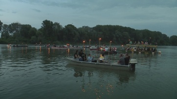 Tűz útja a vízen - véget ért a magyarkanizsai Tiszavirág Fesztivál - A cikkhez tartozó kép