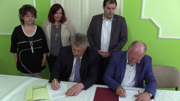 Egymillió forint támogatás Algyőtől Martonosnak - A cikkhez tartozó kép