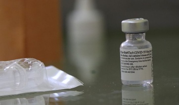 A Pfizer szerdától, a Szputnyik V péntektől országszerte felvehető előzetes jelentkezés nélkül - A cikkhez tartozó kép