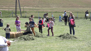 Parasztjátékok apróknak - A cikkhez tartozó kép