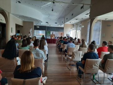 Szakmai tábort tartott Magyarkanizsán a Vajdasági Magyar Közgazdász Társaság - A cikkhez tartozó kép