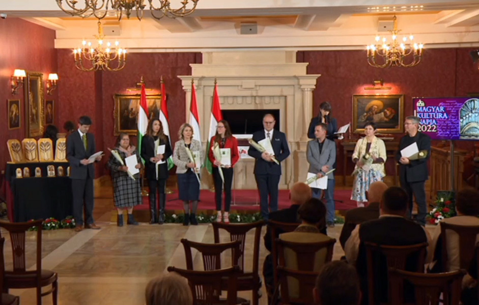 A legszebb könyvek díjainak átadása