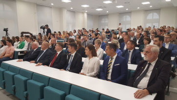 Tizenöt jövendőbeli jogászhallgató kapott ösztöndíjat  - A cikkhez tartozó kép
