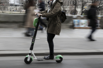 Hamarosan szabályozzák az elektromos rollerek használatát Szerbiában - A cikkhez tartozó kép