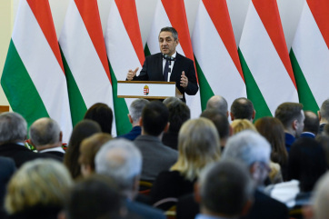 Potápi Árpád János: A magyar nemzetet békés eszközökkel tudtuk újra egyesíteni - A cikkhez tartozó kép