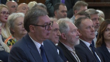 Aleksandar Vučić átvette a Szabadka díszpolgárának járó elismerést - A cikkhez tartozó kép