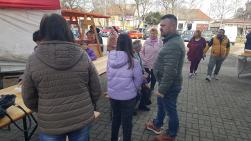 Torkoskodtak és jótékonykodtak Horgoson  - A cikkhez tartozó kép