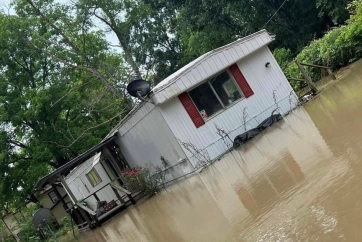 Texasban emberek százait kellett kimenekíteni árvizek miatt - A cikkhez tartozó kép