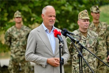 Szalay-Bobrovniczky Kristóf: Fontos, hogy a fiatalok megismerkedjenek a katonai életmóddal - A cikkhez tartozó kép