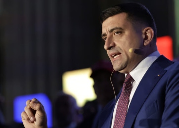 George Simion bejelentette: Az eredmény érvénytelenítését kéri az alkotmánybíróságtól - A cikkhez tartozó kép