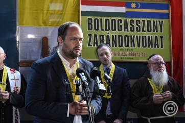 Elindult a 12. Boldogasszony zarándokvonat Budapestről a csíksomlyói pünkösdi búcsúra - A cikkhez tartozó kép