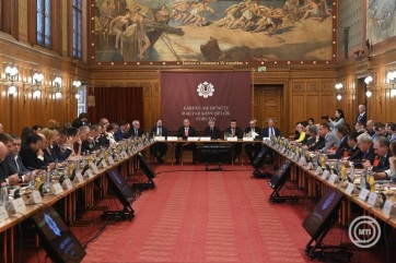 Orbán Viktor: A magyarság számára a brüsszeli háborús politika a legnagyobb kihívás - A cikkhez tartozó kép
