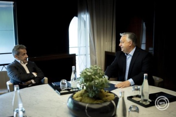 Nicolas Sarkozyvel is tárgyalt Orbán Viktor - A cikkhez tartozó kép