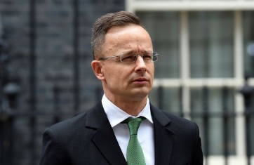 Szijjártó Péter: Az ukrán elnök abban érdekelt, hogy bábkormány legyen Magyarországon Frissítve) - A cikkhez tartozó kép