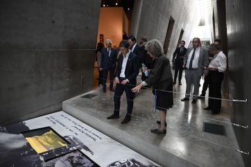 Brnabić meglátogatta a Jad Vasem Emlékközpontot Jeruzsálemben - A cikkhez tartozó kép