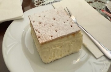 A Ruszwurmról és hatalomról - A cikkhez tartozó kép