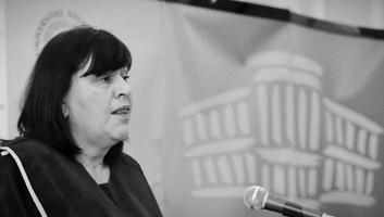 Szenteleky Kornél Irodalmi Díj: Posztumusz elismerés dr. Raffai Juditnak, Bazsalikom Műfordítói Díj dr. Andrić Editnek - illusztráció