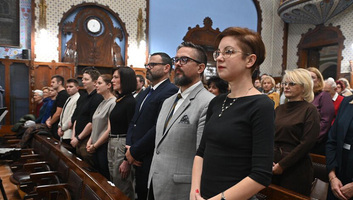 Ünnepelt a Magyar Tannyelvű Tanítóképző Kar - illusztráció