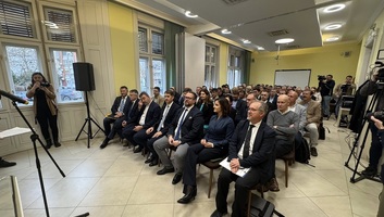 A mesterséges intelligencia lehetőségeiről tanácskoztak Szabadkán - illusztráció