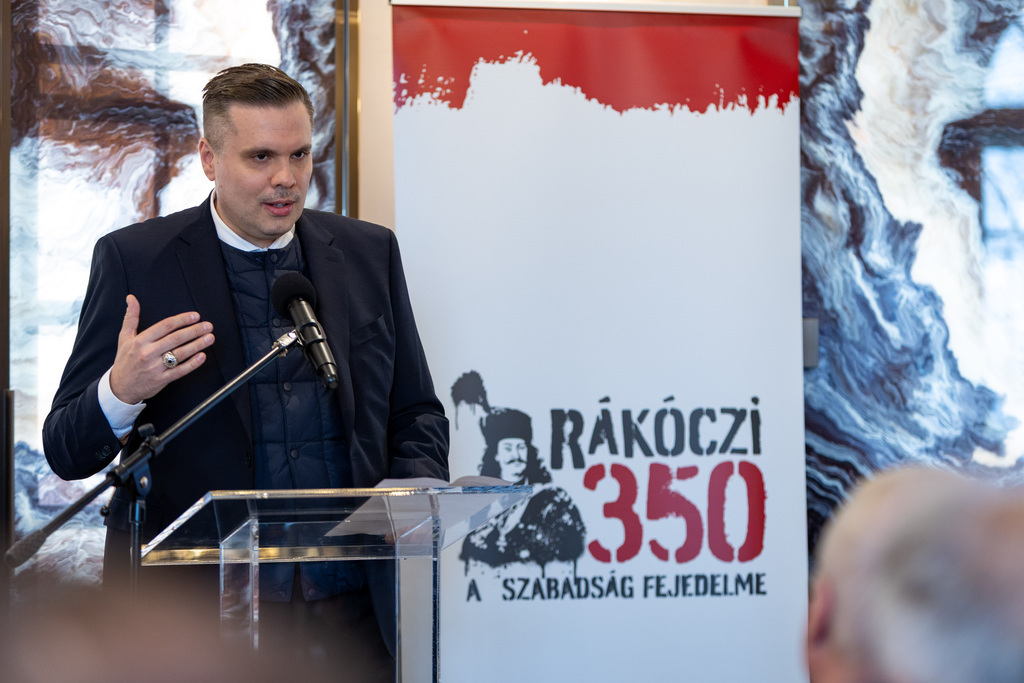 Dr. Both Miklós főigazgató