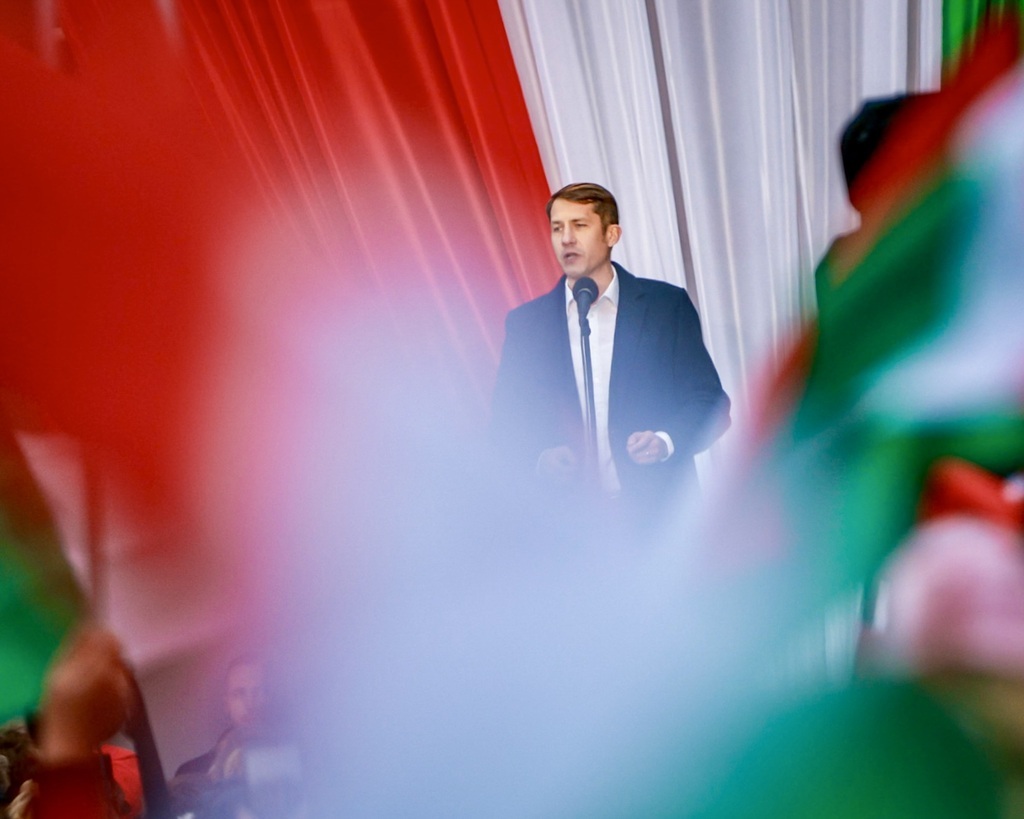 Dr. Pásztor Bálint