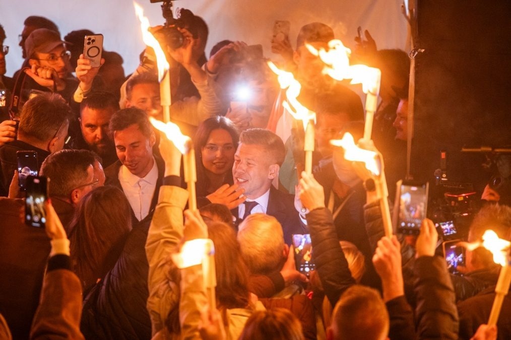 Orbán kormánya nem tudta megszólítani az egészen fiatal, az örökkön örökké lázadást hozó tinédzser kort épp átlépő fiatalokat