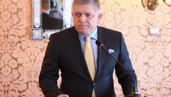 Robert Fico: Szlovákia az uniós bírósághoz fordul az orosz gáz importját tiltó döntés miatt - illusztráció