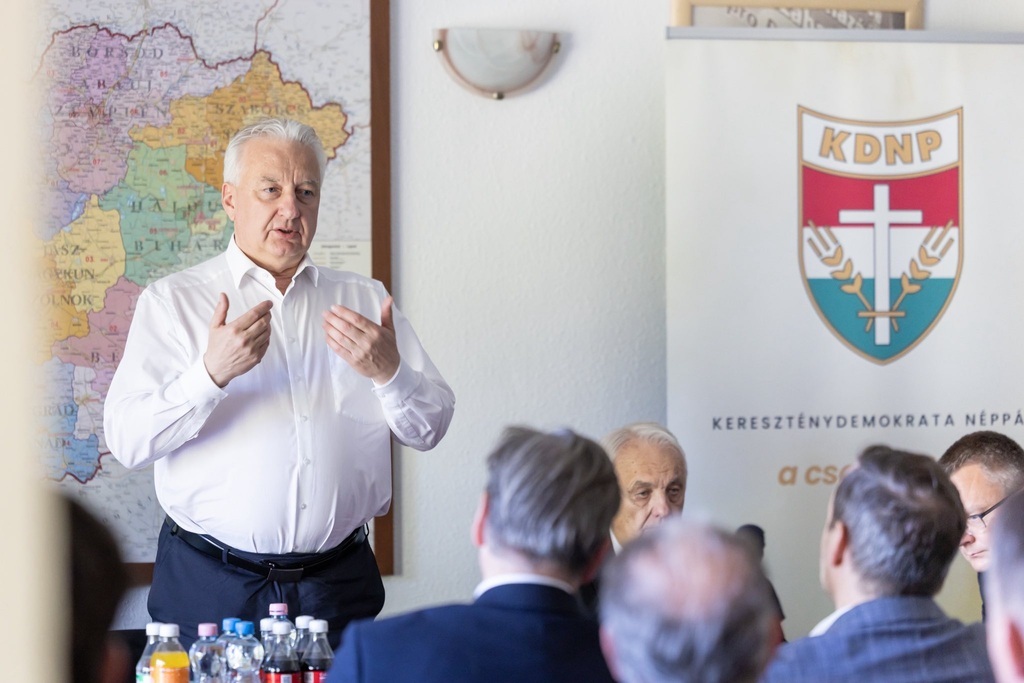 Pénteken összeült a KDNP Országos Elnöksége