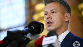 A Tisza Párt visszautalja Wáberer György százmillió forintos támogatását - illusztráció
