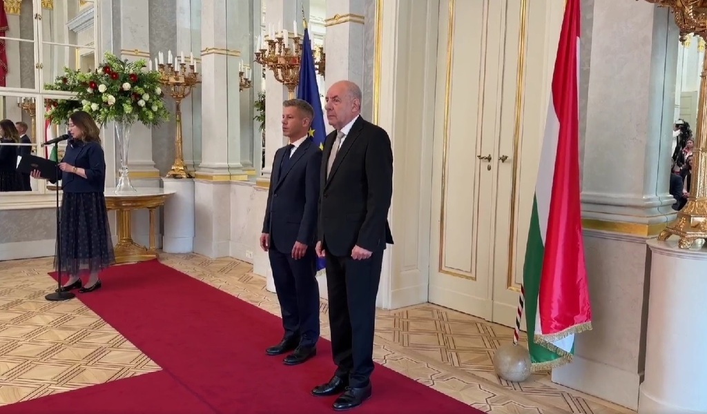 Petera Mađar i Tamaš Šujok