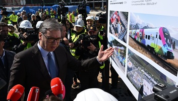 Vučić egészségi okokból lemondta részvételét a belgrádi üzleti csúcstalálkozón - illusztráció