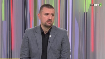 Aron Čonka: DZVM se reorganizuje, zalaže se za decentralizaciju, višepartijski MNT i partnerski odnos - illusztráció