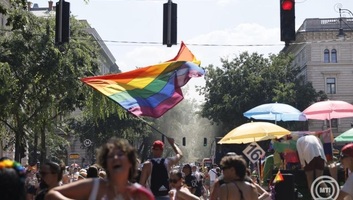 Budapest Pride: Elindult a felvonulás - illusztráció