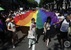 A 31. Budapest Pride Közösségi Fesztivál keretében rendezett felvonulás résztvevői az Andrássy úton 2026. június 27-én. - miniatűr változat