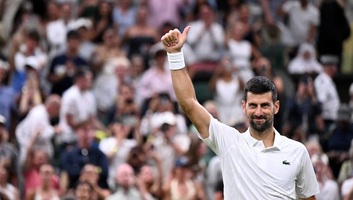 Đoković négy szettben biztosította helyét a nyolcaddöntőben Wimbledonban - illusztráció