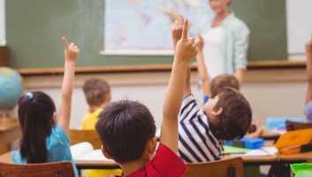 1290 magyar elsős kezdi meg a tanévet Vajdaságban - illusztráció