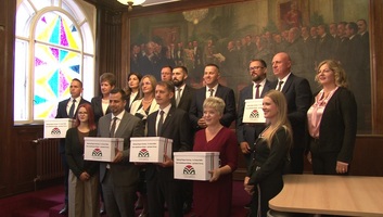 Benyújtotta jelöltlistáját a Vajdasági Magyar Szövetség - illusztráció