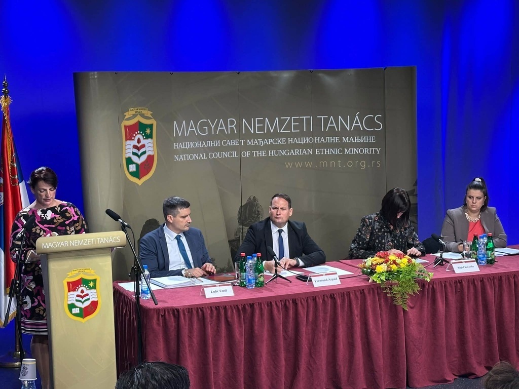 Sednici Nacionalnog saveta mađarske nacionalne manjine