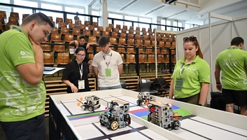 Újra Magyarországra hoznák a robotika-világbajnokságot, már folynak az egyeztetések - illusztráció