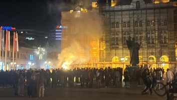 Szerbia-szerte ünnepelnek az Egyetemista Lista támogatói - illusztráció